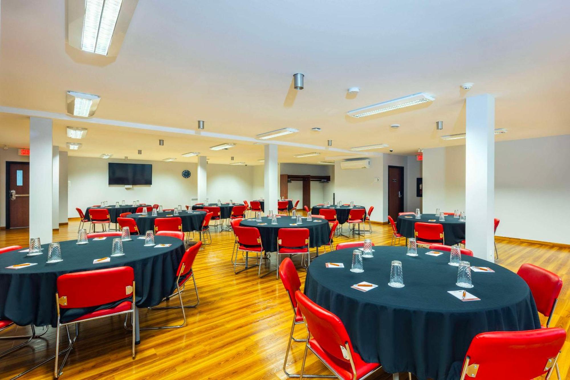 Les Suites De Laviolette Ascend Hotel Collection Trois-Rivières Εξωτερικό φωτογραφία