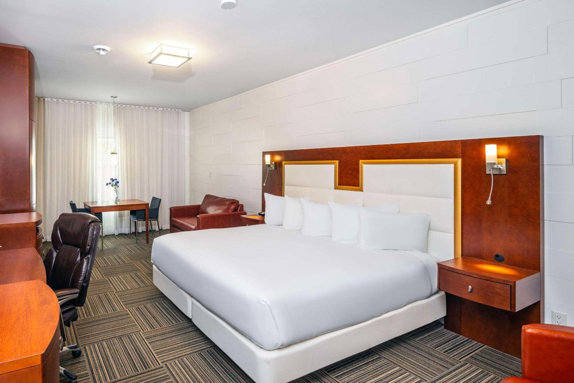 Les Suites De Laviolette Ascend Hotel Collection Trois-Rivières Εξωτερικό φωτογραφία