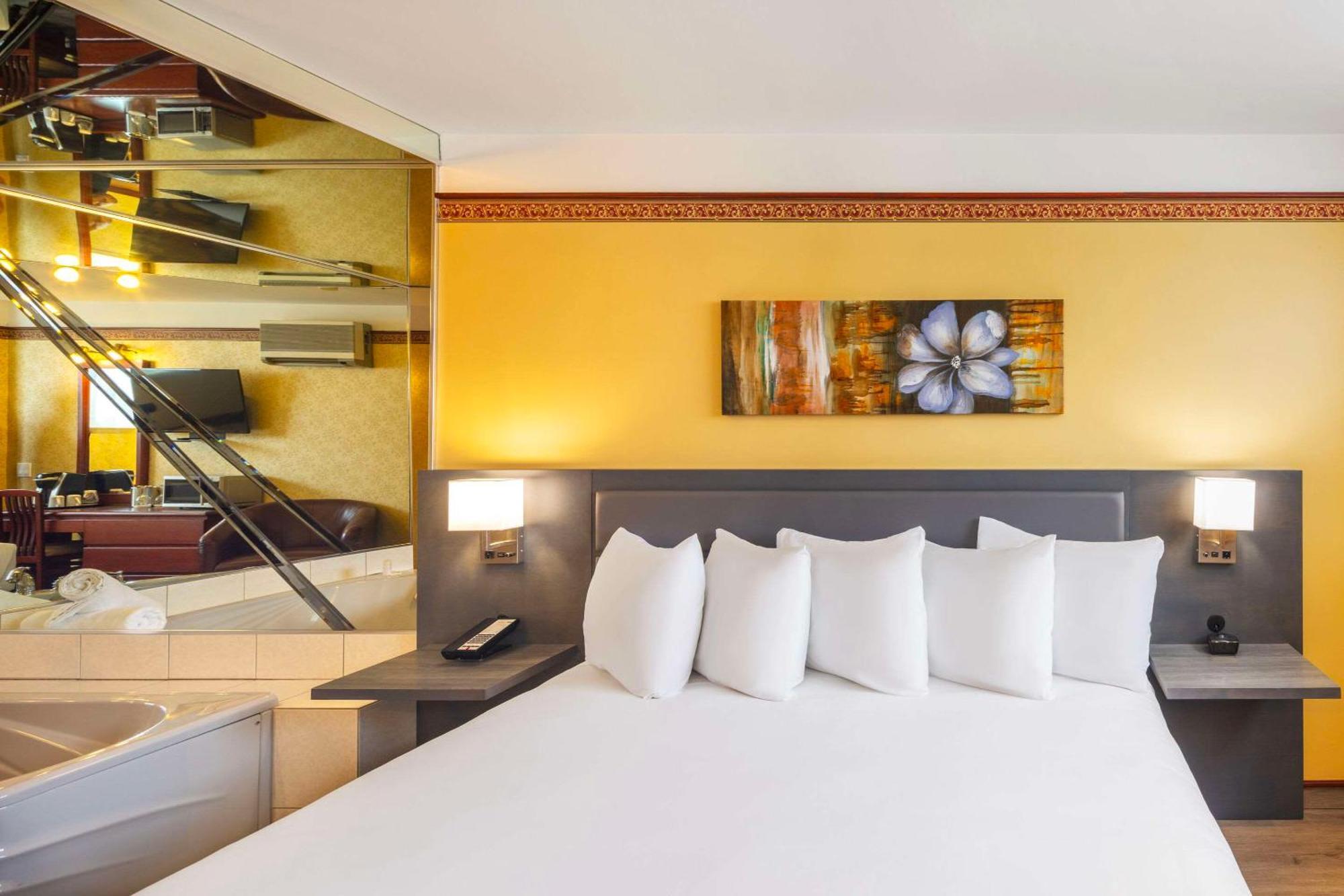 Les Suites De Laviolette Ascend Hotel Collection Trois-Rivières Εξωτερικό φωτογραφία