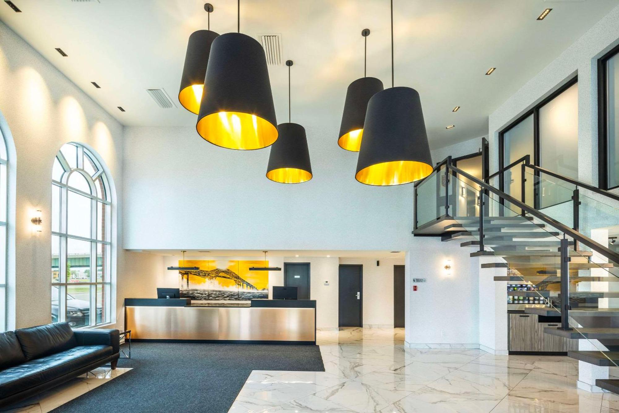 Les Suites De Laviolette Ascend Hotel Collection Trois-Rivières Εξωτερικό φωτογραφία